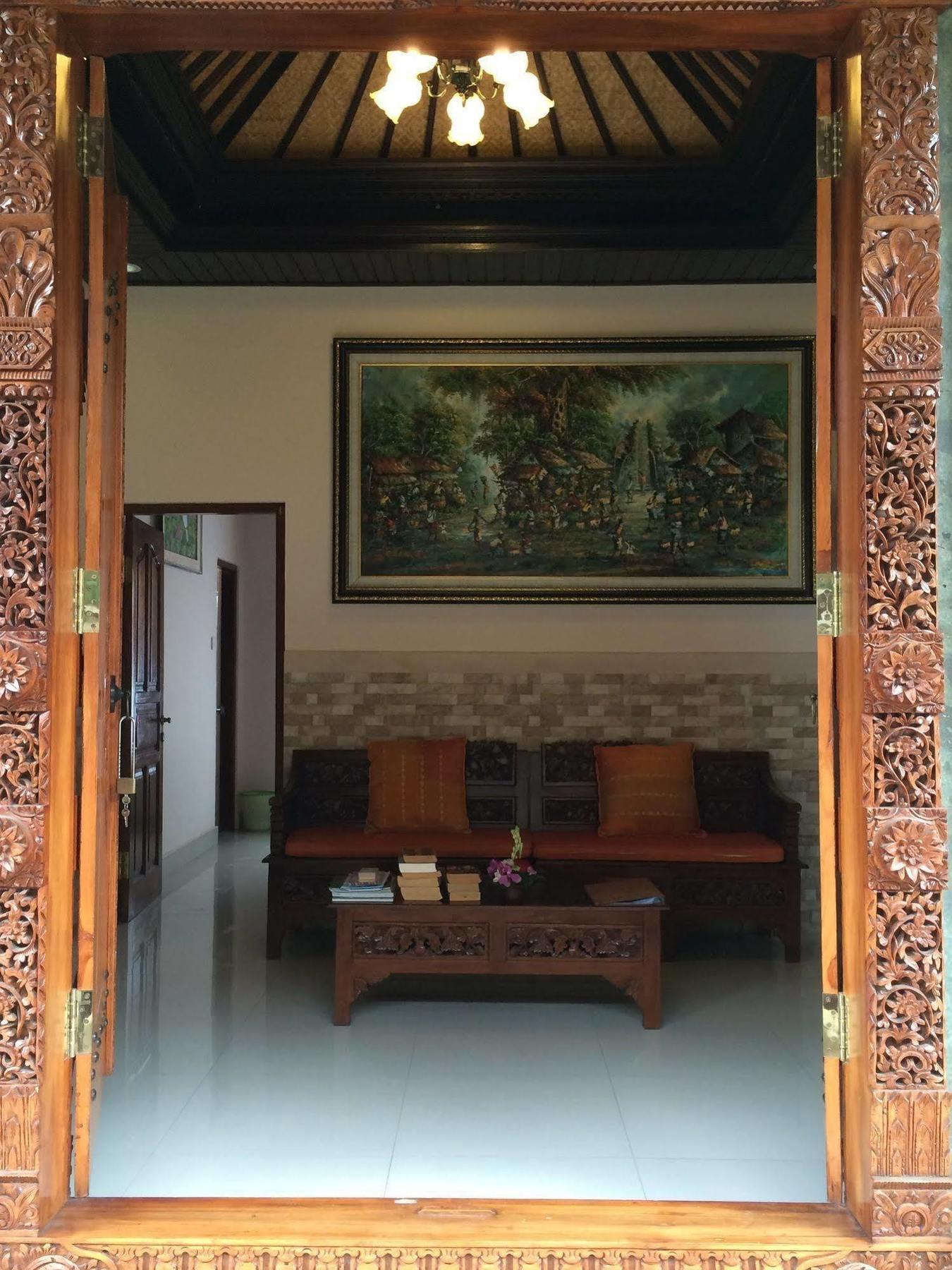 Uma Dewi Guest House Убуд Екстериор снимка