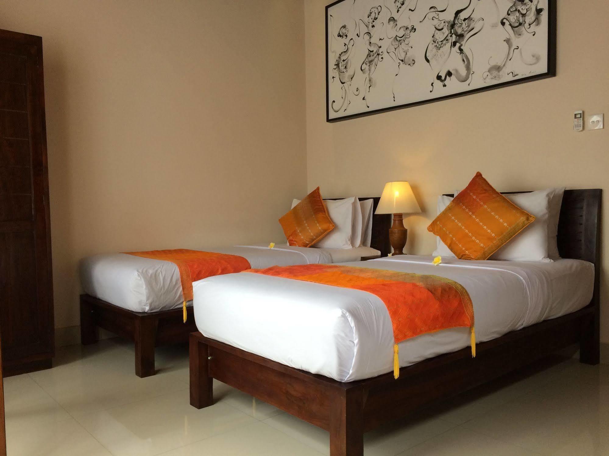 Uma Dewi Guest House Убуд Екстериор снимка