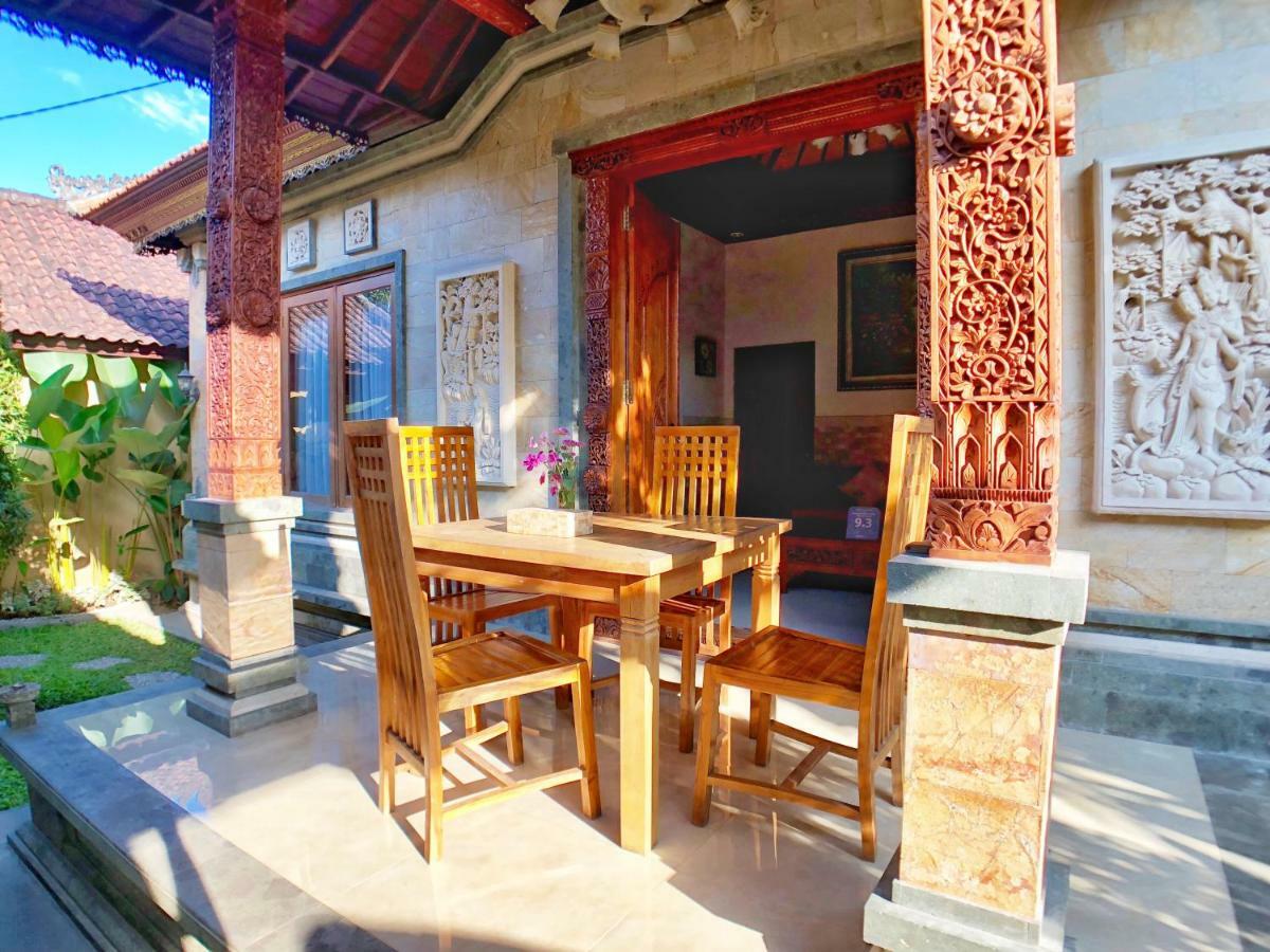 Uma Dewi Guest House Убуд Екстериор снимка