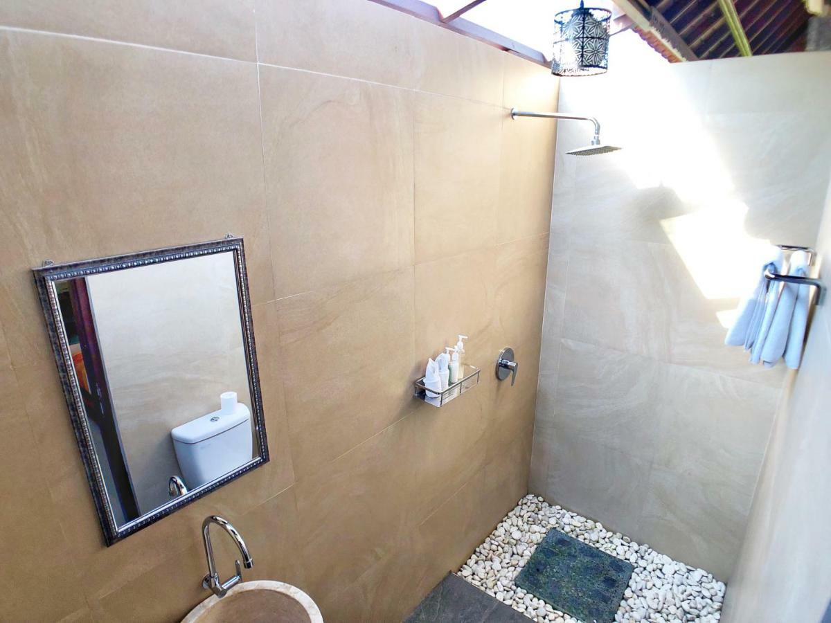 Uma Dewi Guest House Убуд Екстериор снимка